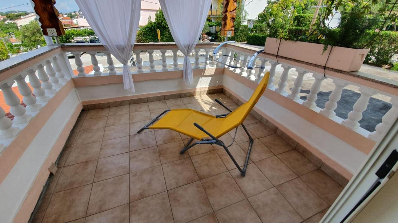 Apartments Balen Barbat na Rabu Ngoại thất bức ảnh